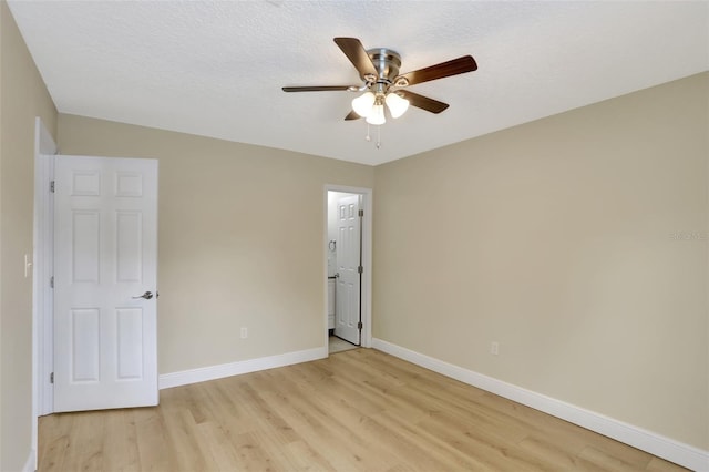 2835 Bongart Rd, Winter Park, FL 32792 - unfurnished bedroom featuring light wood-type flooring, baseboards, and a ceiling fan