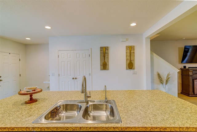 322 Annabelle Way, Davenport, FL 33837 - kitchen featuring light countertops and recessed lighting