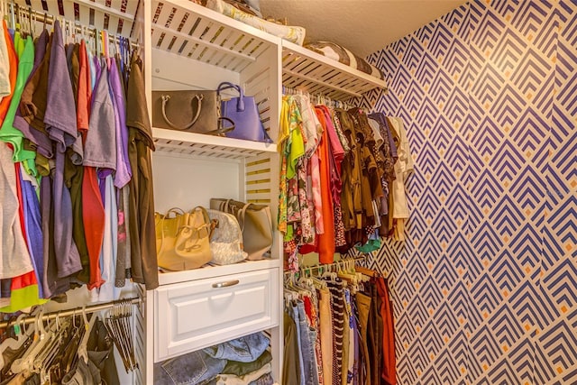 322 Annabelle Way, Davenport, FL 33837 - view of walk in closet