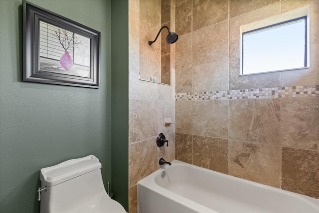 1010 Juliette Blvd, Mount Dora, FL 32757 - full bath featuring toilet and bathing tub / shower combination