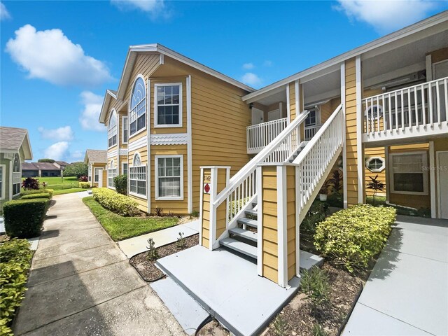 3142 Britannia Blvd Unit C, Kissimmee, FL 34747 - view of property featuring stairs