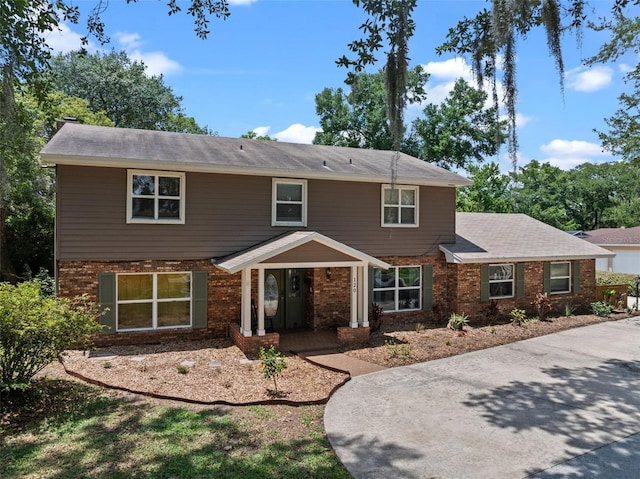 120 Springwood Trl, Altamonte Springs, FL 32714 - traditional home with brick siding