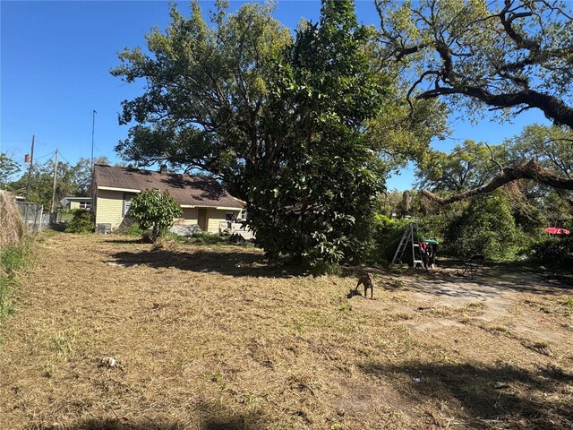 1500 43rd St, Orlando, FL 32839 - view of yard