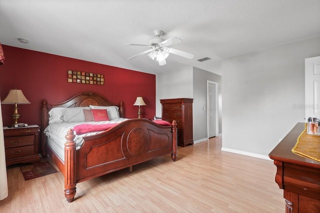 314 Edgewood Ct, Kissimmee, FL 34759 - bedroom featuring wood finished floors, baseboards, and a ceiling fan