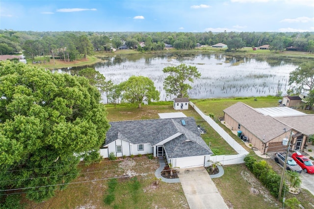 2916 Maldive Ct, Deltona, FL 32738 - aerial view of property and surrounding area featuring a nearby body of water