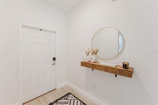 2923 Banana Palm Dr, Kissimmee, FL 34747 - entrance foyer featuring light wood-type flooring and baseboards