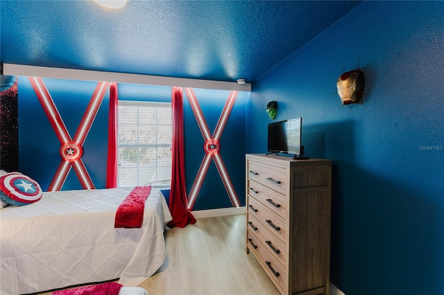 2923 Banana Palm Dr, Kissimmee, FL 34747 - bedroom with light wood-type flooring