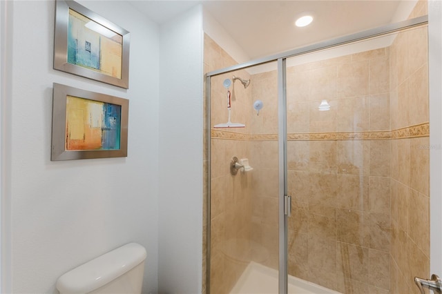 2923 Banana Palm Dr, Kissimmee, FL 34747 - bathroom with toilet, a shower stall, and recessed lighting