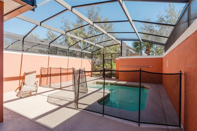 2923 Banana Palm Dr, Kissimmee, FL 34747 - view of pool with a patio and glass enclosure