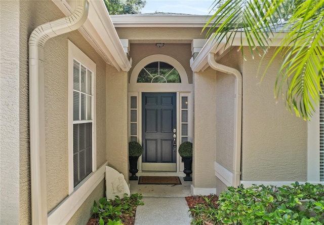 1354 Dutch Elm Dr, Altamonte Springs, FL 32714 - entrance to property with stucco siding