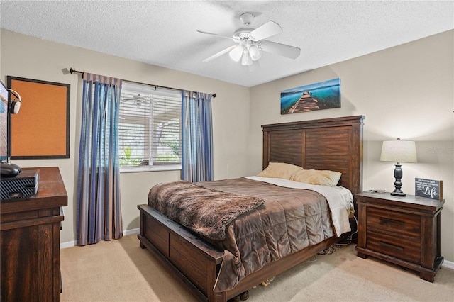 1354 Dutch Elm Dr, Altamonte Springs, FL 32714 - bedroom with light carpet, a textured ceiling, a ceiling fan, and baseboards