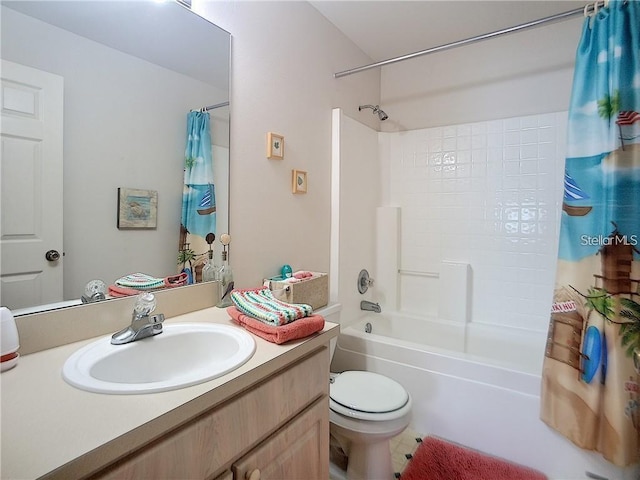 517 Westwind Dr, Davenport, FL 33896 - full bath with shower / tub combo with curtain, vanity, and toilet