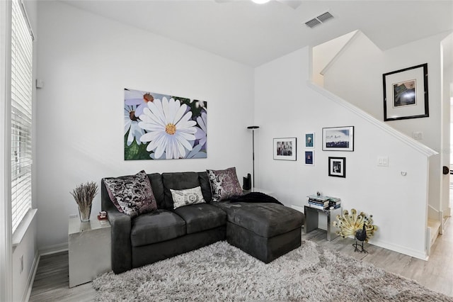439 Windmill Palm Cir, Altamonte Springs, FL 32701 - living area with wood finished floors and baseboards