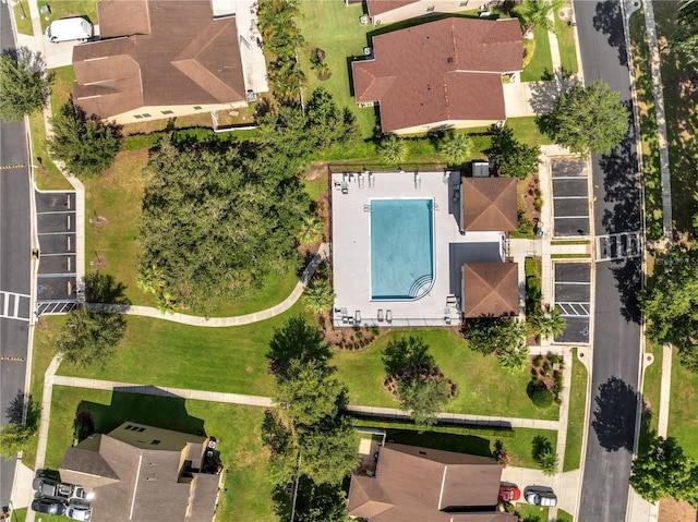 921 Costa Mesa Ln, Kissimmee, FL 34744 - aerial perspective of suburban area featuring a pool