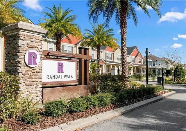 10221 Highline Crest St, Orlando, FL 32832 - community / neighborhood sign featuring a residential view