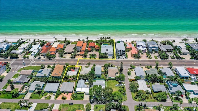 16107 Gulf Blvd, Redington Beach, FL 33708 - aerial view of residential area featuring expansive coastline and property boundaries highlighted