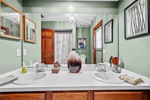 2209 Fairglenn Way, Winter Park, FL 32792 - full bathroom featuring double vanity and curtained shower