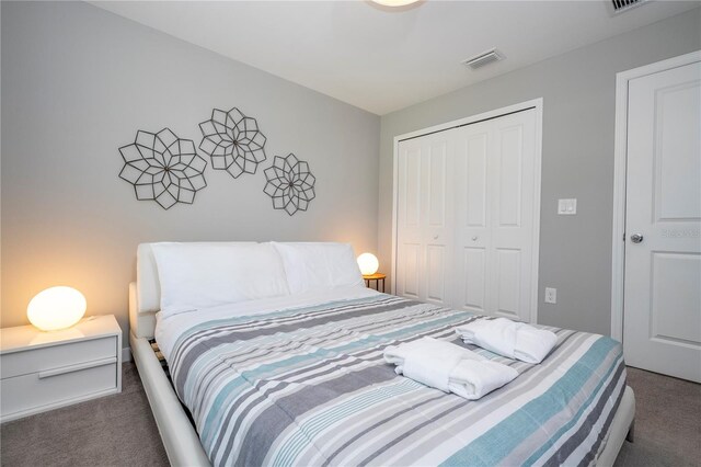 4414 Le Reve Ct, Kissimmee, FL 34746 - bedroom featuring carpet and a closet