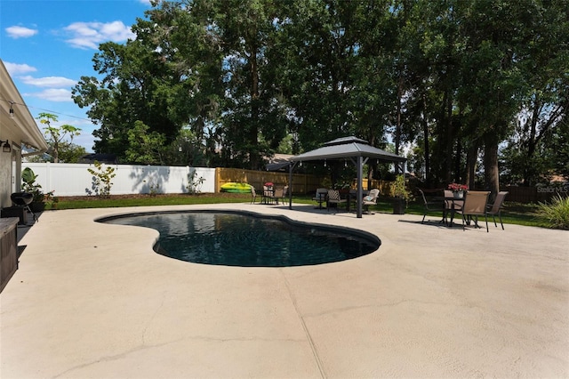 2122 Palm Crest Dr, Apopka, FL 32712 - view of pool featuring a patio area, a gazebo, and a fenced backyard