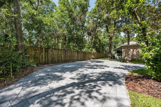 20 Twelve Oaks Trl, Ormond Beach, FL 32174 - view of decorative driveway