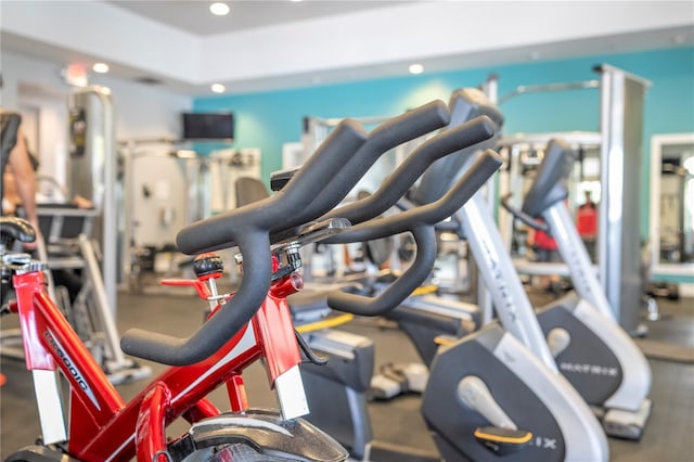 13452 Sagestone Dr, Winter Garden, FL 34787 - exercise room with recessed lighting