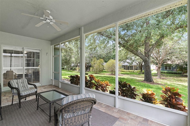 1124 Hidden Blf, Clermont, FL 34711 - sunroom / solarium with a ceiling fan