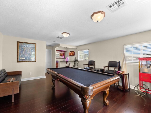 1319 Johns Cove Ln, Oakland, FL 34787 - playroom featuring baseboards, pool table, wood finished floors, and a textured ceiling