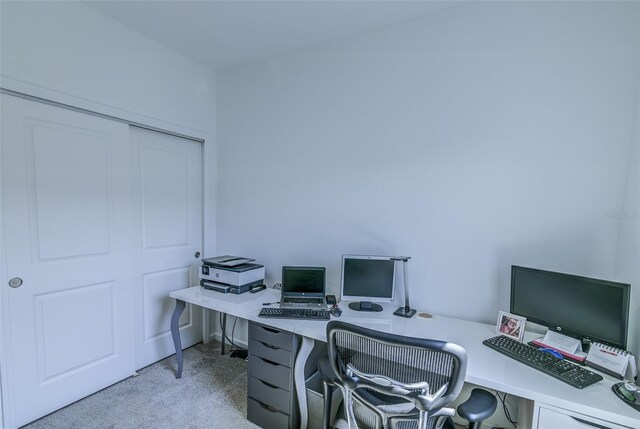 625 Dogfish Ln, Debary, FL 32713 - office space featuring light colored carpet