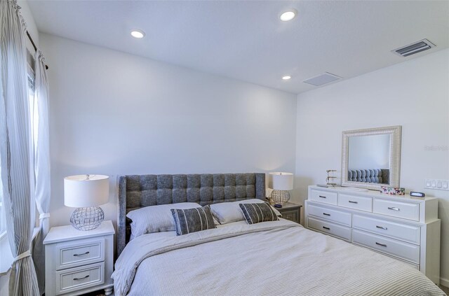 625 Dogfish Ln, Debary, FL 32713 - bedroom with recessed lighting