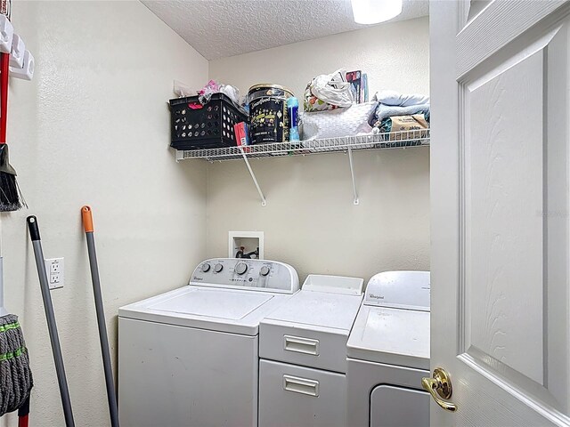 4611 Cumbrian Lakes Dr, Kissimmee, FL 34746 - photo 32
