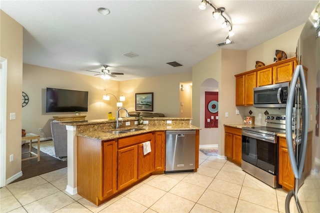 1933 Darlin Cir, Orlando, FL 32820 - photo 10