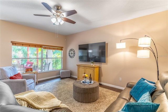 1933 Darlin Cir, Orlando, FL 32820 - photo 14