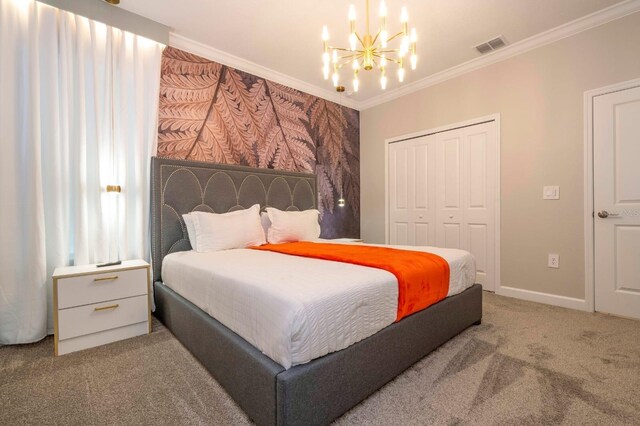 8964 Takeaway Way, Davenport, FL 33896 - bedroom with a chandelier, carpet floors, ornamental molding, a closet, and baseboards