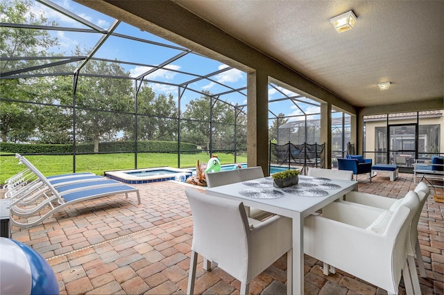 1403 Rolling Fairway Dr, Davenport, FL 33896 - view of patio / terrace with glass enclosure and a pool with connected hot tub