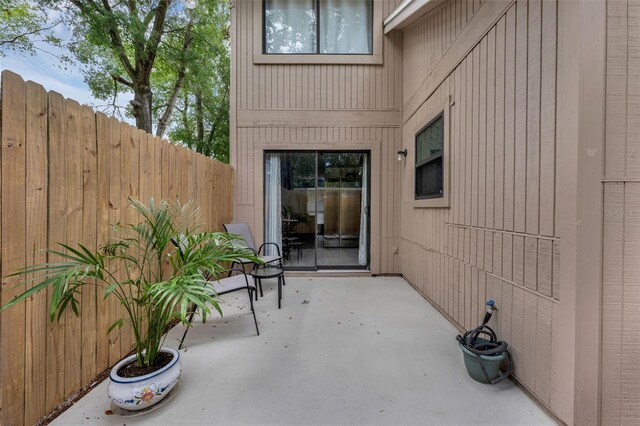 752 Howland Ln Unit 114, Altamonte Springs, FL 32701 - entrance to property with a patio area