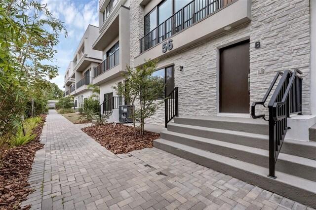 56 W Harding St Unit B, Orlando, FL 32806 - photo 3