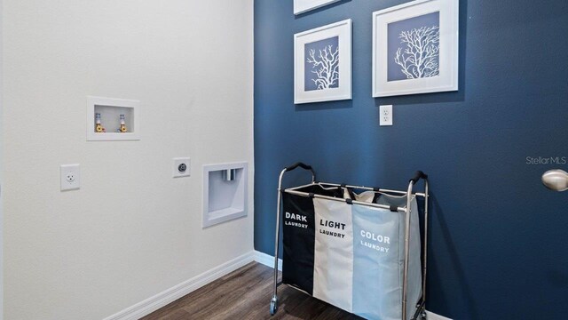 3141 Partington Blvd, Davenport, FL 33837 - washroom featuring hookup for an electric dryer, washer hookup, dark wood-style floors, and baseboards