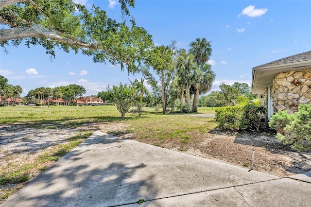 1115 Lake Francis Dr, Apopka, FL 32712 - view of green lawn featuring a patio