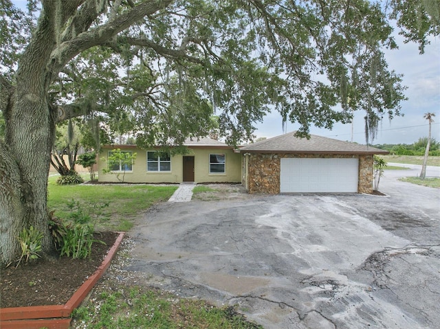 8812 Oakwood Dr, Lake Wales, FL 33898 - photo 2