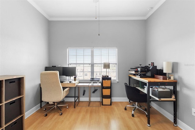 17404 Chateau Pine Way, Clermont, FL 34711 - office space featuring wood finished floors, ornamental molding, and baseboards