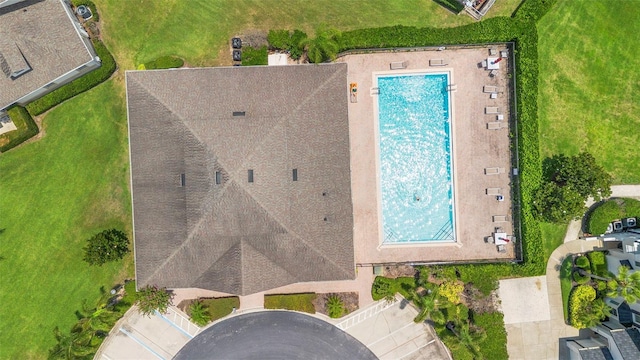 17404 Chateau Pine Way, Clermont, FL 34711 - drone / aerial view of a pool