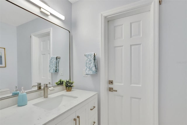 140 Sweet Bay Cir, Lake Mary, FL 32746 - bathroom featuring vanity