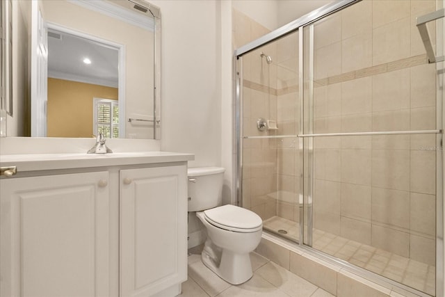 14 Camino Real Blvd Unit 14, Howey In The Hills, FL 34737 - full bath with toilet, a stall shower, vanity, and tile patterned floors