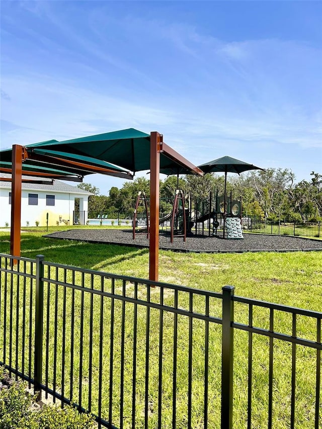 2002 Punch Bowl Ave, Davenport, FL 33837 - view of community