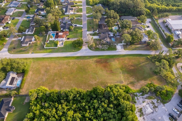 W Nelson St, Tavares, FL 32778