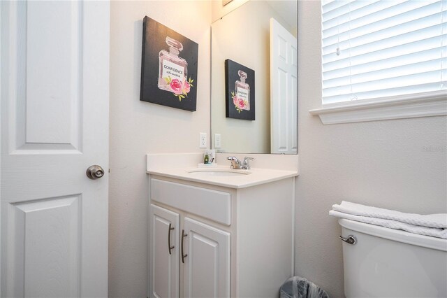 1505 Nassau Point Trl, Kissimmee, FL 34747 - half bath with vanity and toilet