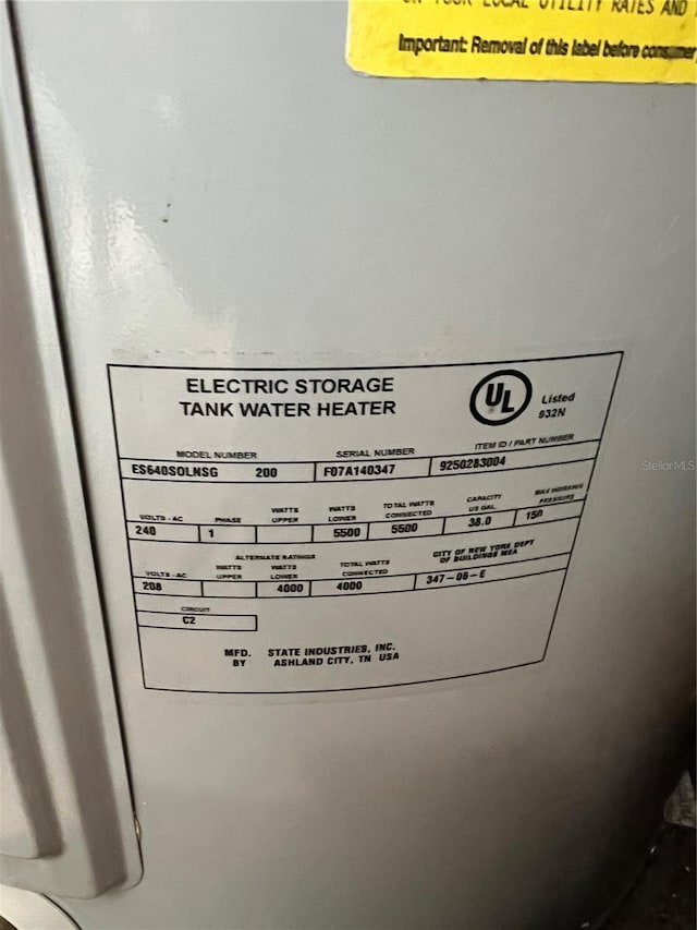 1320 NW 3rd Ave Unit 238, Gainesville, FL 32603 - detailed view of water heater