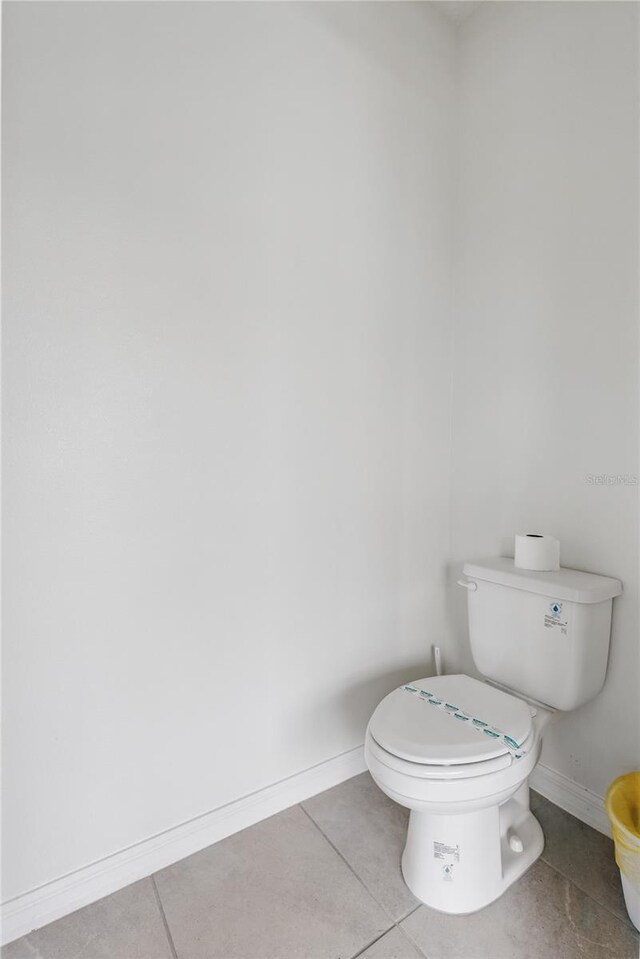 1809 Tropical Palms Cir, Kissimmee, FL 34747 - bathroom with tile patterned floors