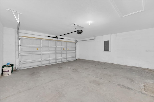 1206 Beechdale Ct, Deltona, FL 32725 - garage featuring a garage door opener and electric panel