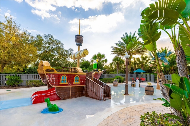 665 Longboat Dr, Davenport, FL 33896 - view of communal playground